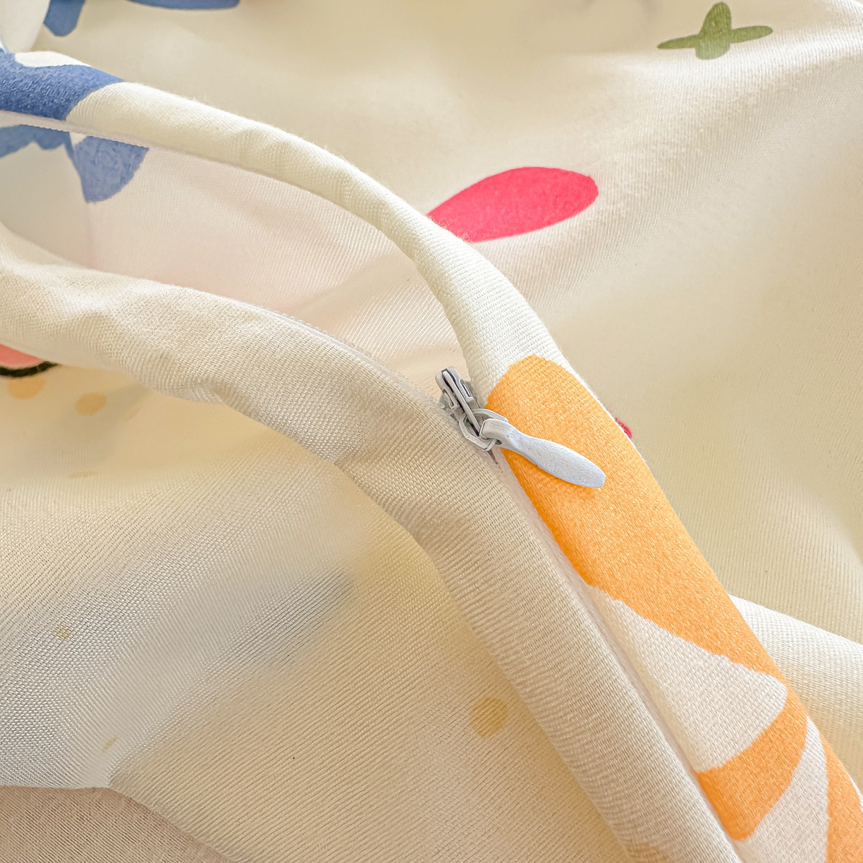 91家纺网 家纺一手货源 找家纺 柒星睡袋 2025新款新升级mini收纳袋印花系列隔脏睡袋 丝恋