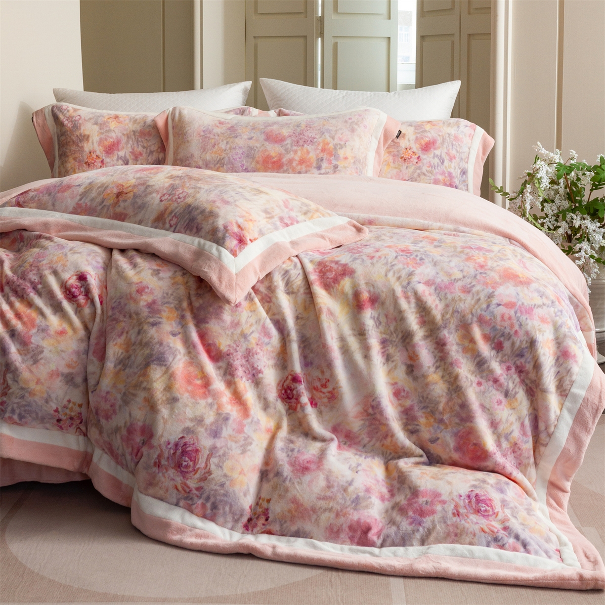 91家纺网 家纺一手货源 找家纺 （总）馨蕊 2025新款意大利进口雕花绒拼角工艺秋冬轻奢煦暖绒系列- 绒兰蔻 会员-10【券后控价298/318】