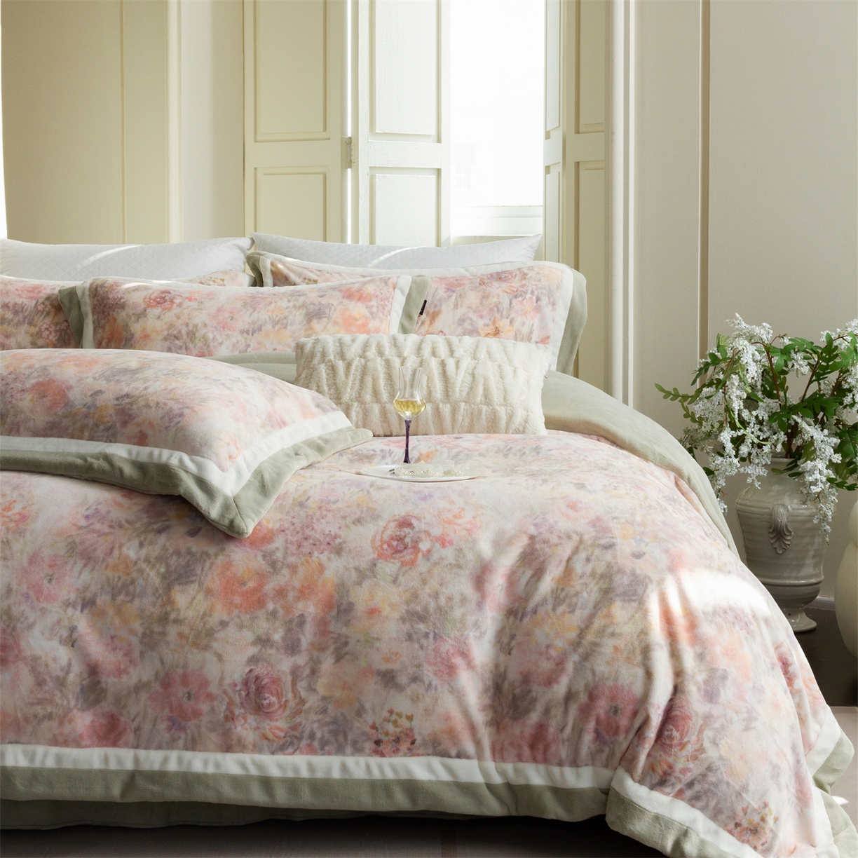 91家纺网 家纺一手货源 找家纺 馨蕊 2025新款意大利进口雕花绒拼角工艺秋冬轻奢煦暖绒系列- 绒兰蔻 会员-10【券后控价298/318】 绒兰蔻-氧气绿