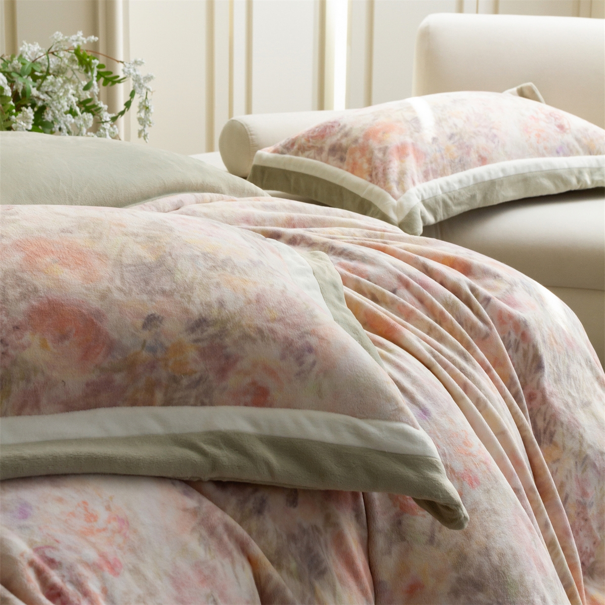 91家纺网 家纺一手货源 找家纺 馨蕊 2025新款意大利进口雕花绒拼角工艺秋冬轻奢煦暖绒系列- 绒兰蔻 会员-10【券后控价298/318】 绒兰蔻-氧气绿