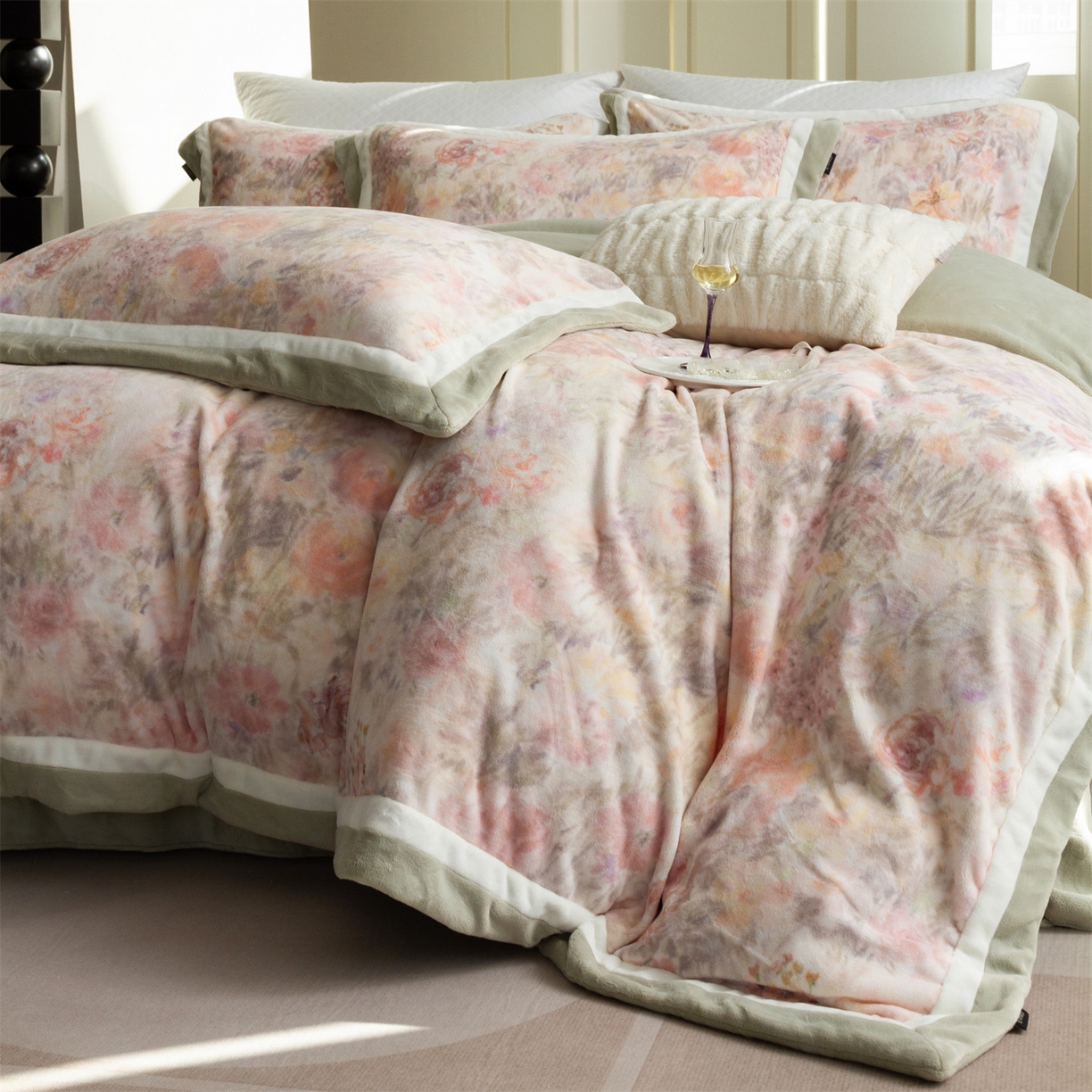 91家纺网 家纺一手货源 找家纺 馨蕊 2025新款意大利进口雕花绒拼角工艺秋冬轻奢煦暖绒系列- 绒兰蔻 会员-10【券后控价298/318】 绒兰蔻-氧气绿