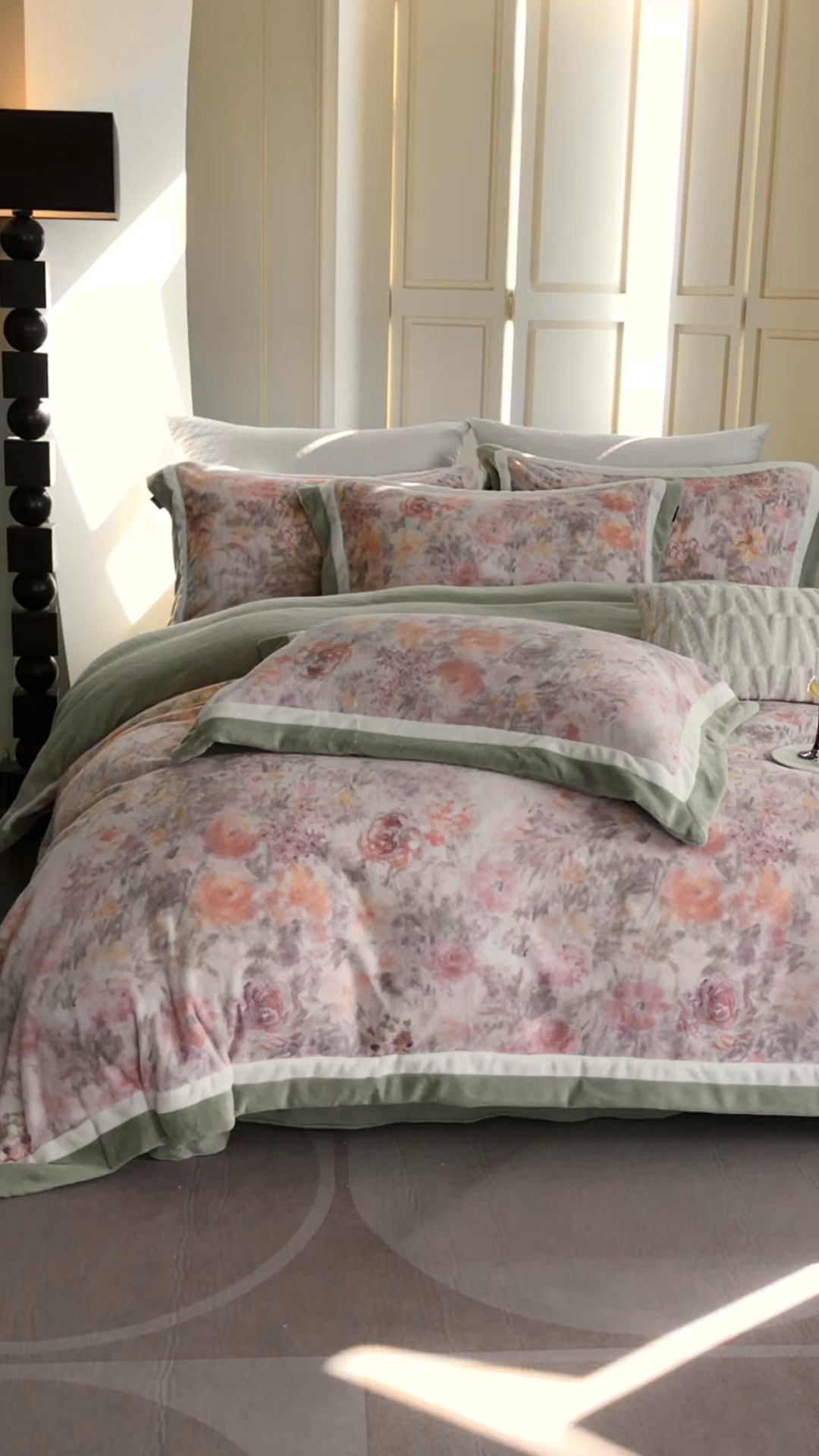 91家纺网 家纺一手货源 找家纺 馨蕊 2025新款意大利进口雕花绒拼角工艺秋冬轻奢煦暖绒系列- 绒兰蔻 会员-10【券后控价298/318】 绒兰蔻-氧气绿