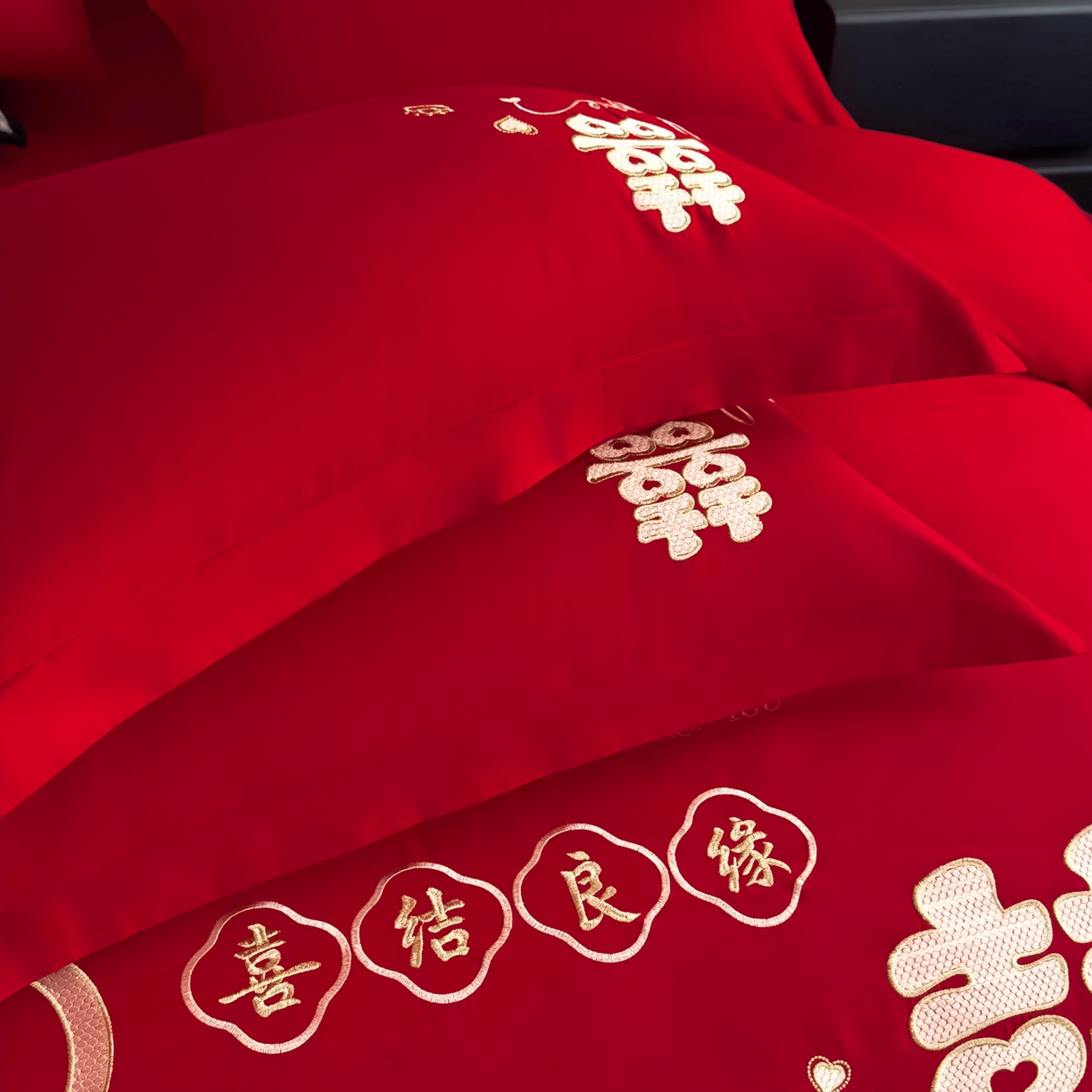 91家纺网 家纺一手货源 找家纺 娇伊诗婚庆 2025新款刺绣工艺全棉婚庆四件套系列 喜结良缘