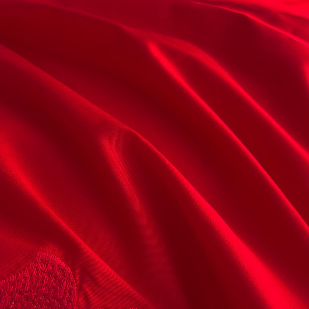 91家纺网 家纺一手货源 找家纺 娇伊诗婚庆 2025新款刺绣工艺全棉婚庆四件套系列 幸福美满红