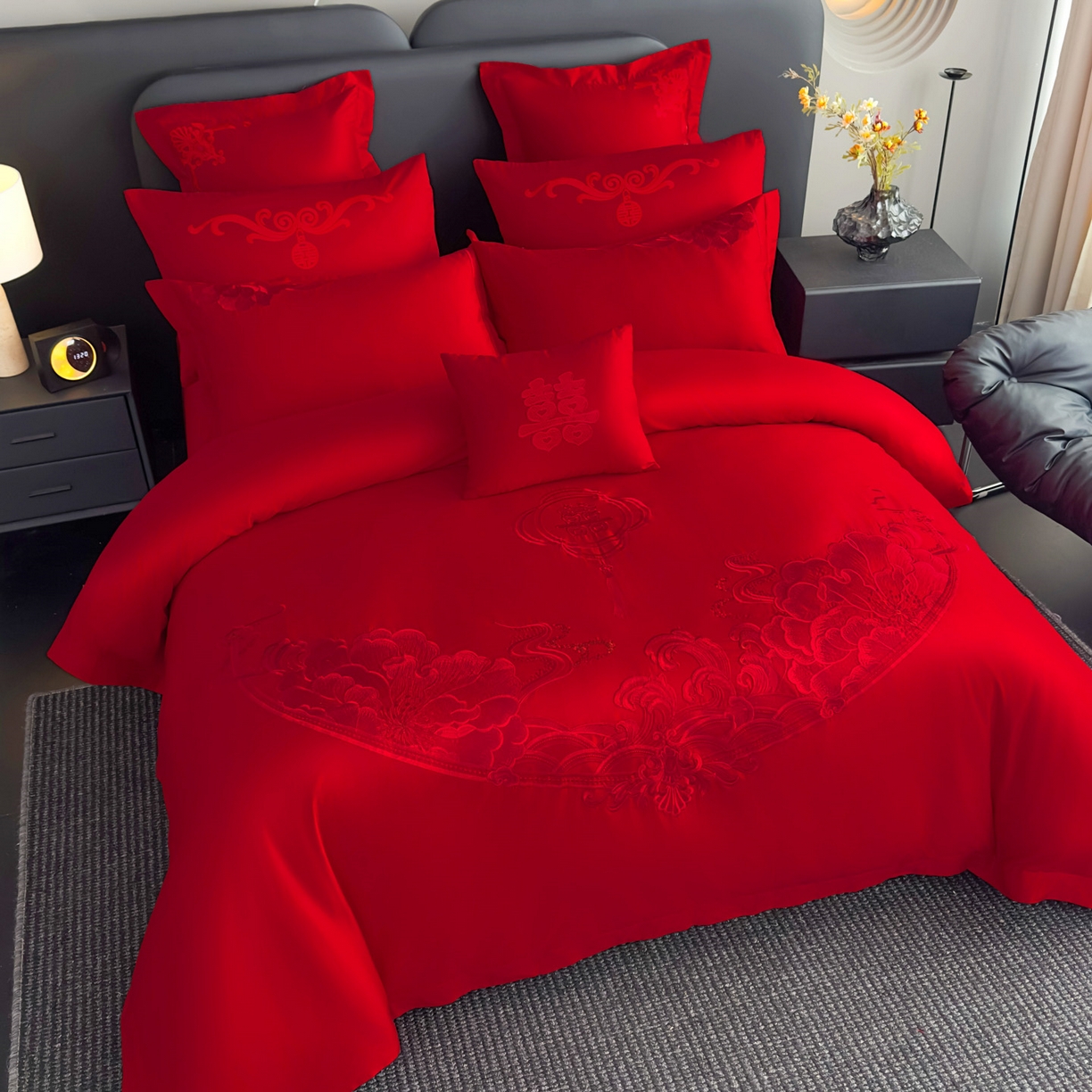 91家纺网 家纺一手货源 找家纺 娇伊诗婚庆 2025新款刺绣工艺全棉婚庆四件套系列 幸福美满红