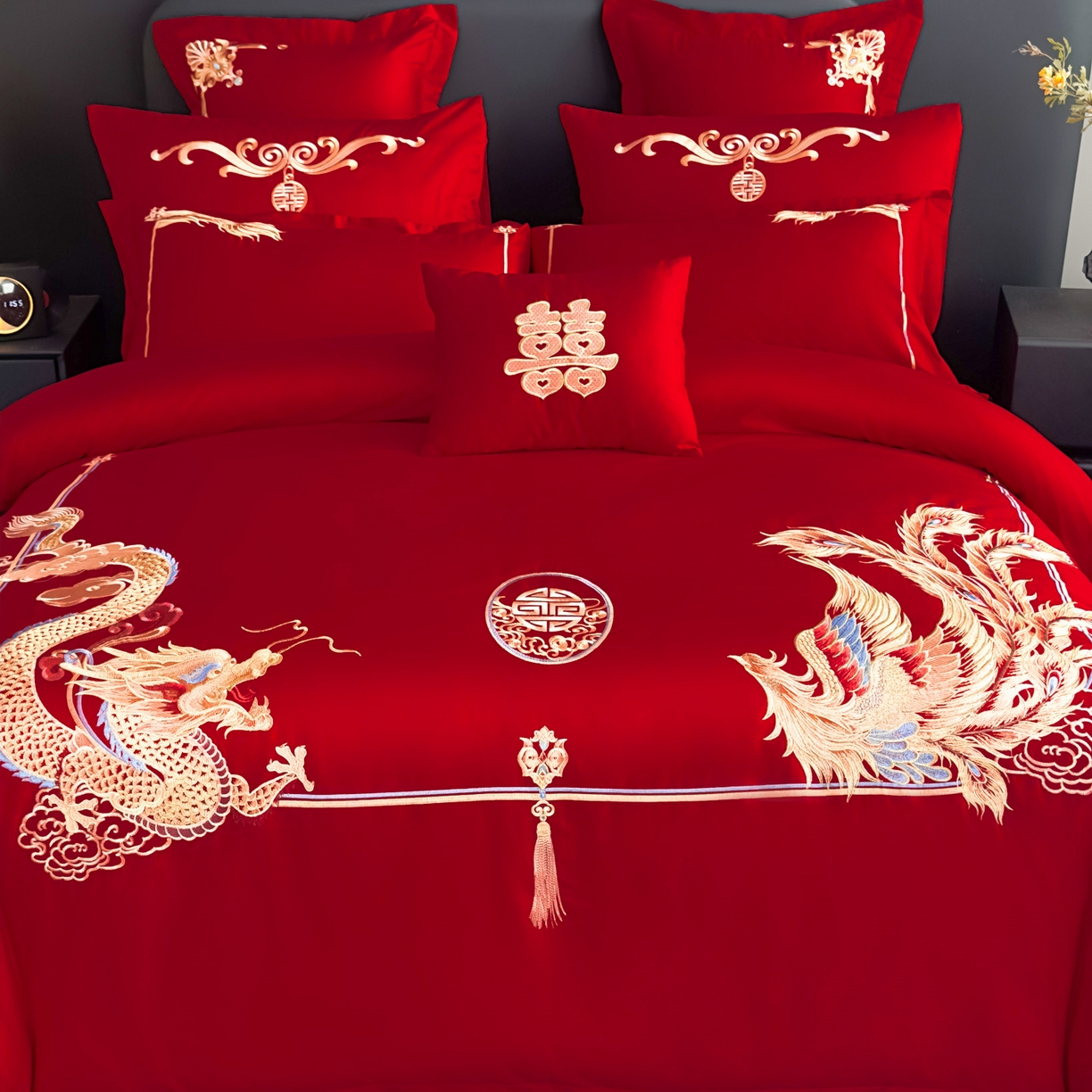 91家纺网 家纺一手货源 找家纺 娇伊诗婚庆 2025新款刺绣工艺全棉婚庆四件套系列 龙章凤姿