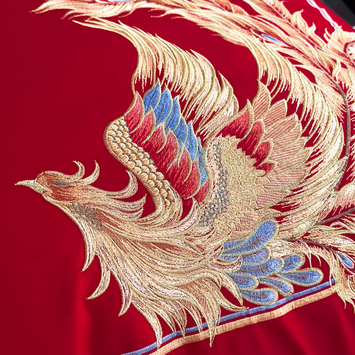 91家纺网 家纺一手货源 找家纺 娇伊诗婚庆 2025新款刺绣工艺全棉婚庆四件套系列 龙章凤姿