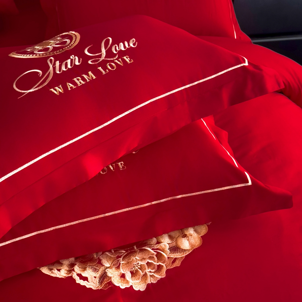 91家纺网 家纺一手货源 找家纺 娇伊诗婚庆 2025新款刺绣工艺全棉婚庆四件套系列 福满姻缘