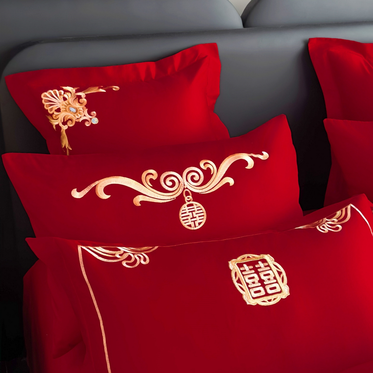 91家纺网 家纺一手货源 找家纺 娇伊诗婚庆 2025新款刺绣工艺全棉婚庆四件套系列 爱情故事