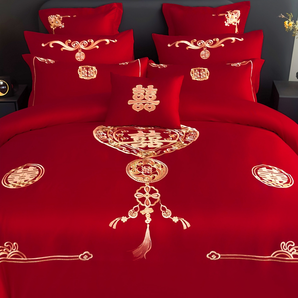 91家纺网 家纺一手货源 找家纺 娇伊诗婚庆 2025新款刺绣工艺全棉婚庆四件套系列 爱情故事