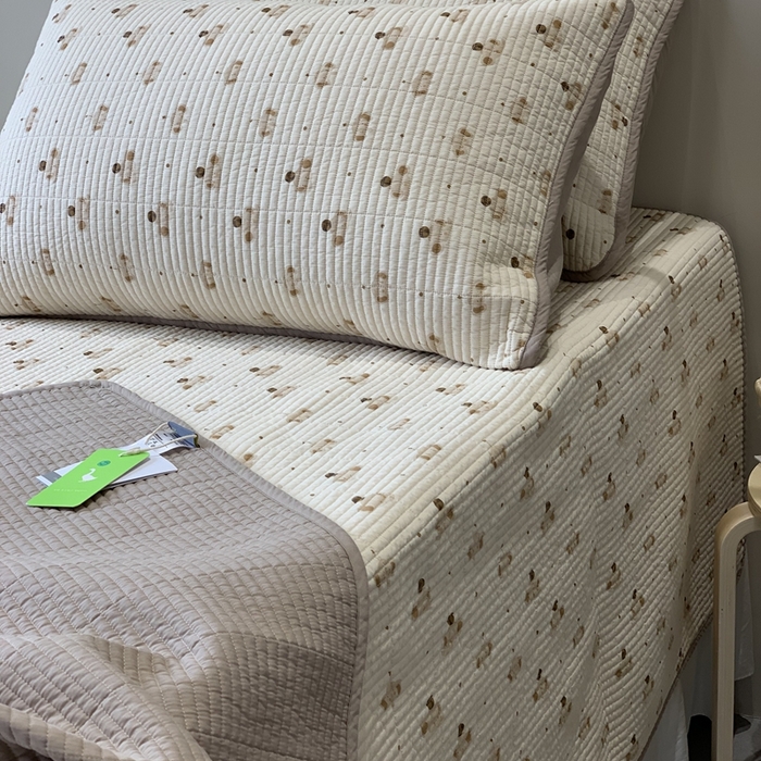 91家纺网 家纺一手货源 找家纺 2024新款舒适床盖三件套-实拍 咖啡小象