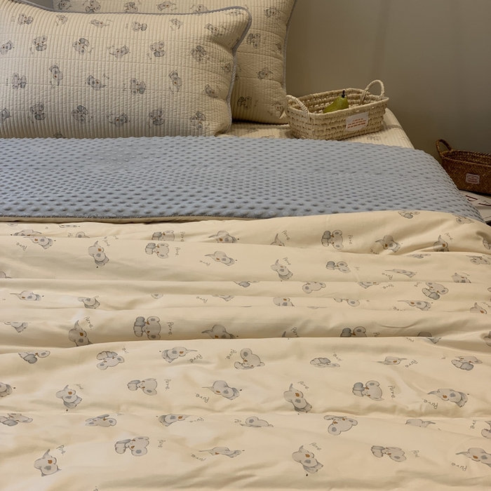 91家纺网 家纺一手货源 找家纺 2024新款舒适床盖三件套-实拍 蓝务象庄园