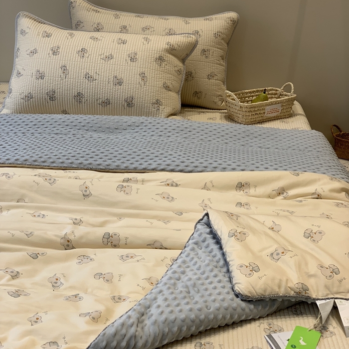 91家纺网 家纺一手货源 找家纺 2024新款舒适床盖三件套-实拍 蓝务象庄园