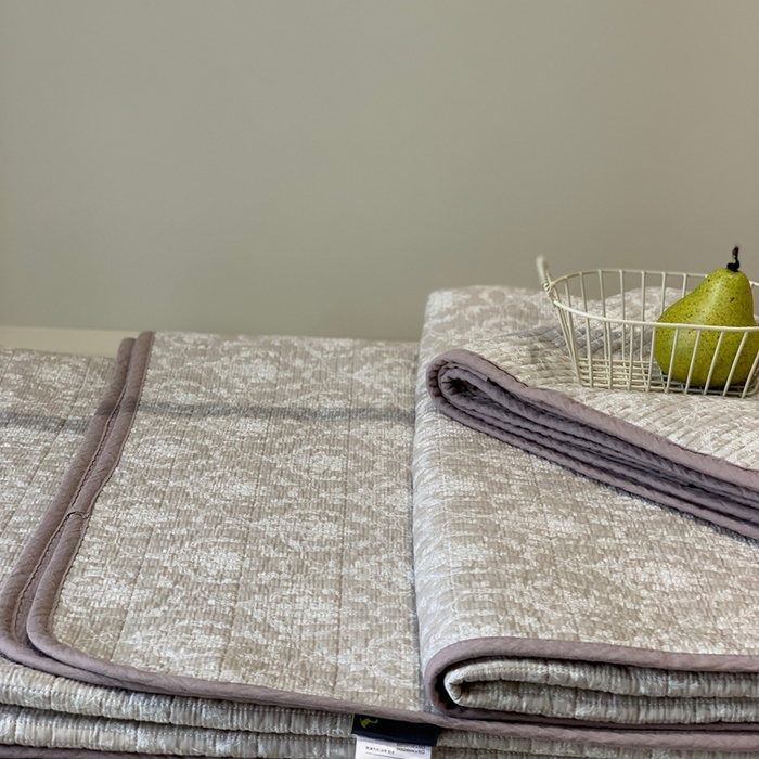 91家纺网 家纺一手货源 找家纺 2024新款舒适床盖三件套-实拍 罗森紫