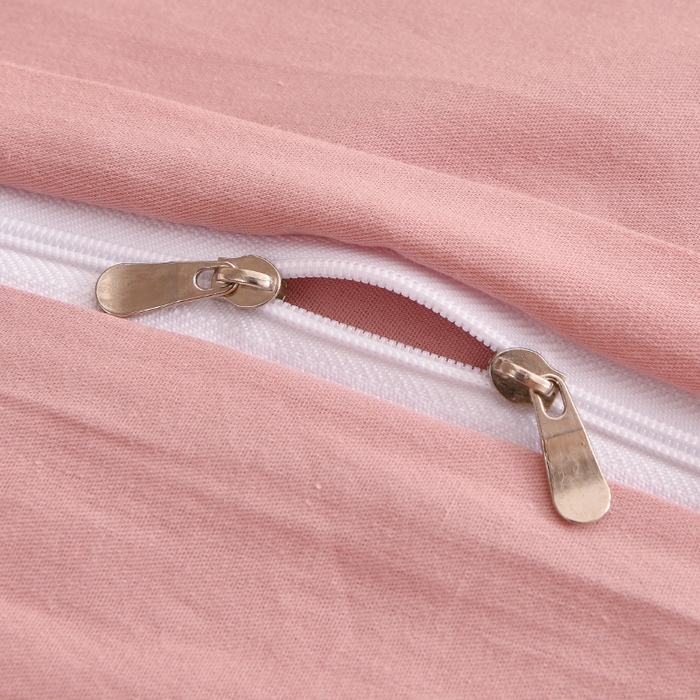 91家纺网 家纺一手货源 找家纺 宇彬家纺 2026直播热款A类13374全棉母婴级一字绣宽边枕套被套纯色四件套贡缎新疆长绒匹马棉轻奢-单被套 眠系列-紫豆沙