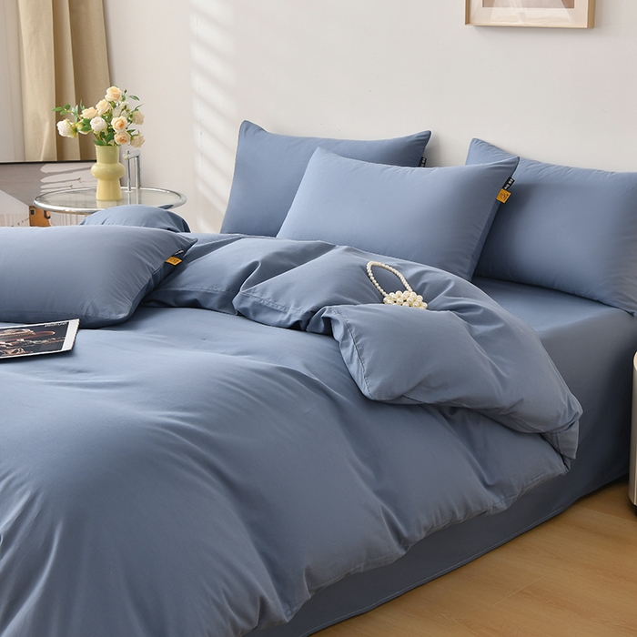 91家纺网 家纺一手货源 找家纺 宇彬家纺 2026直播热款A类13374全棉母婴级一字绣宽边枕套被套纯色四件套贡缎新疆长绒匹马棉轻奢-单被套 眠系列-宾利蓝