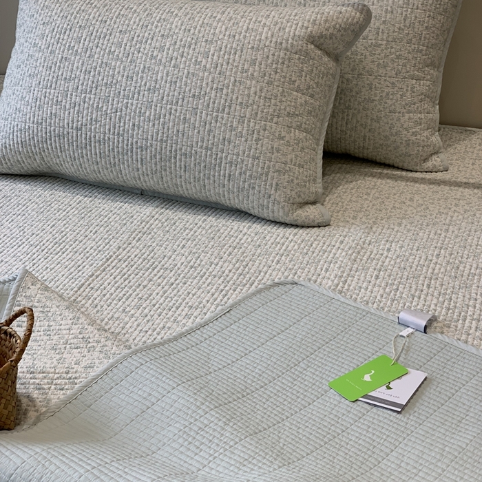 91家纺网 家纺一手货源 找家纺 2024新款舒适床盖三件套-实拍 素颜绿庄园