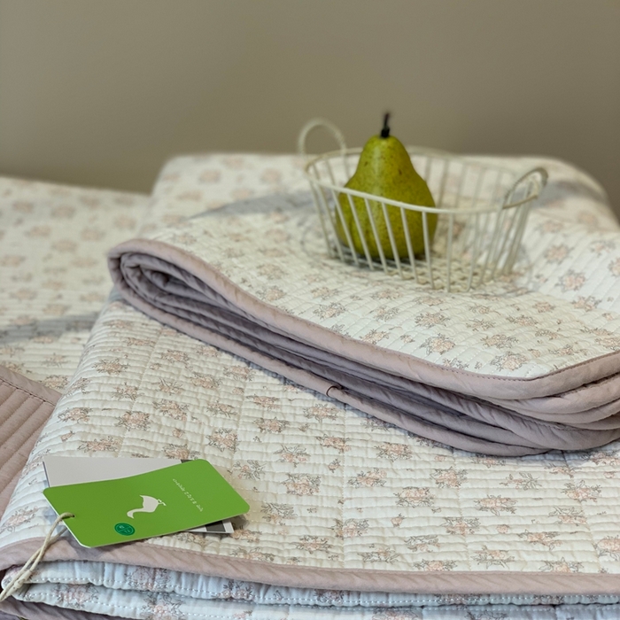 91家纺网 家纺一手货源 找家纺 2024新款舒适床盖三件套-实拍 甜心庄园