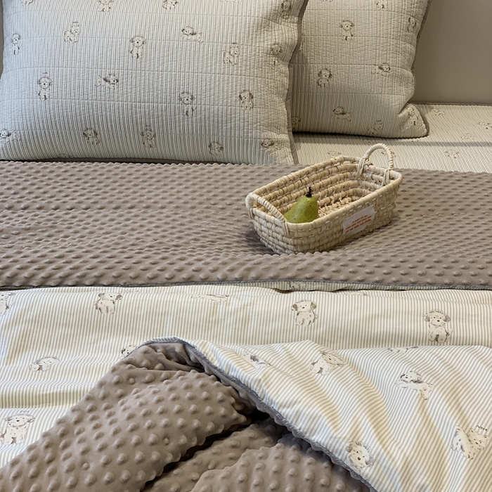 91家纺网 家纺一手货源 找家纺 2024新款舒适床盖三件套-实拍 原宿小狗