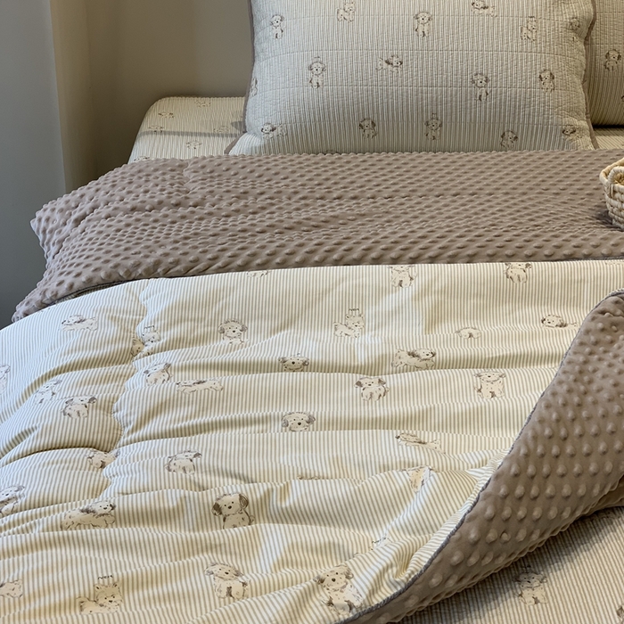 91家纺网 家纺一手货源 找家纺 2024新款舒适床盖三件套-实拍 原宿小狗