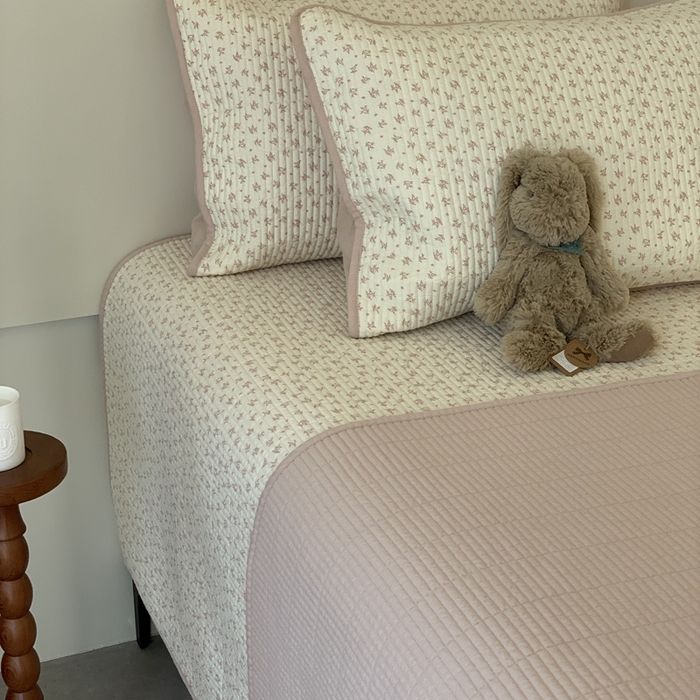 91家纺网 家纺一手货源 找家纺 2024新款舒适床盖三件套-实拍 芝士奶盐