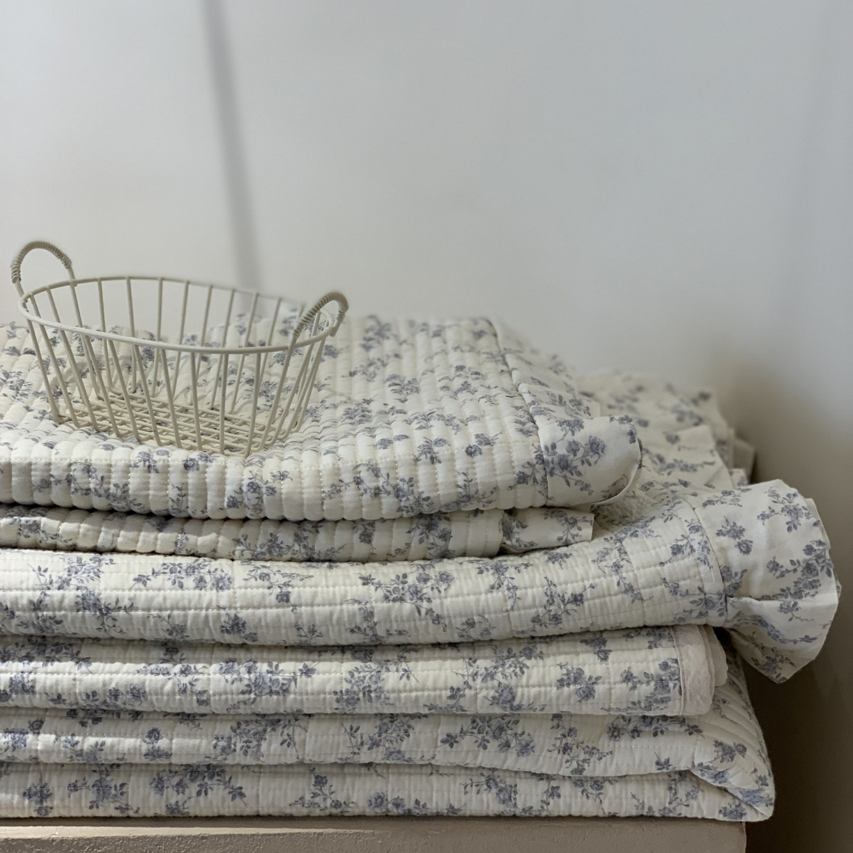 91家纺网 家纺一手货源 找家纺 （总）汇庭 2025秋冬新款芳菲庄园床盖三件套系列