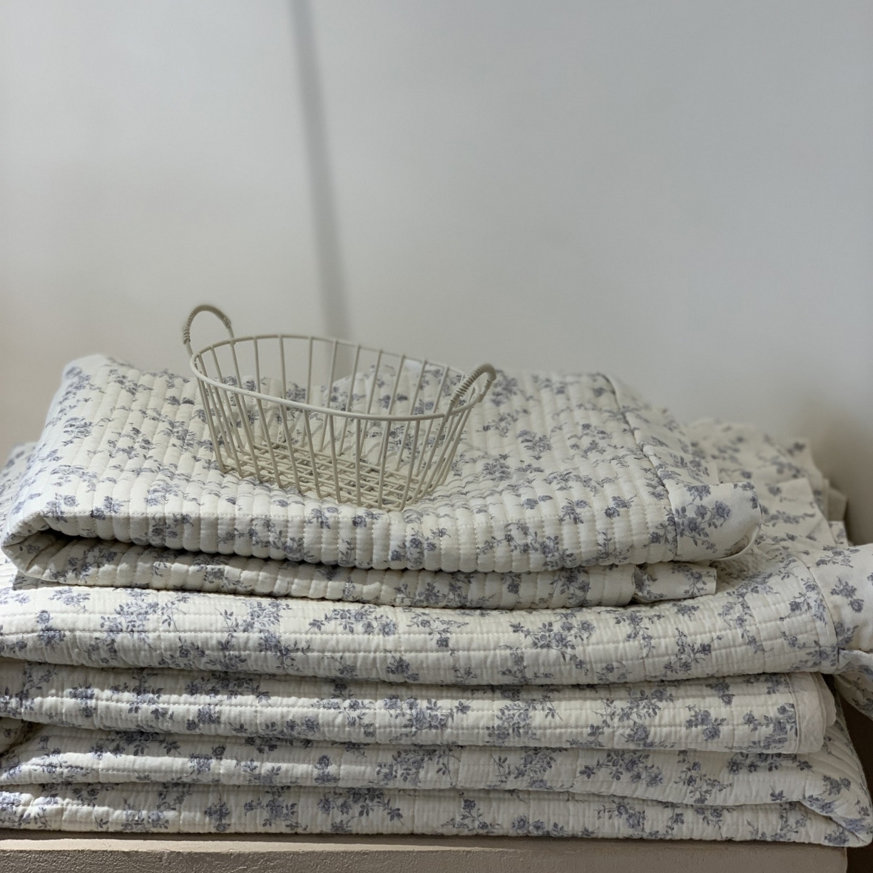 91家纺网 家纺一手货源 找家纺 （总）汇庭 2025秋冬新款芳菲庄园床盖三件套系列