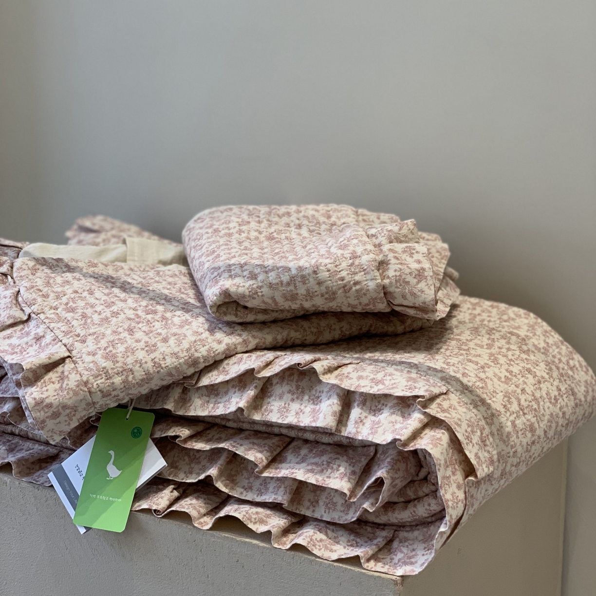 91家纺网 家纺一手货源 找家纺 汇庭 2025秋冬新款麻三月床盖三件套系列 三月