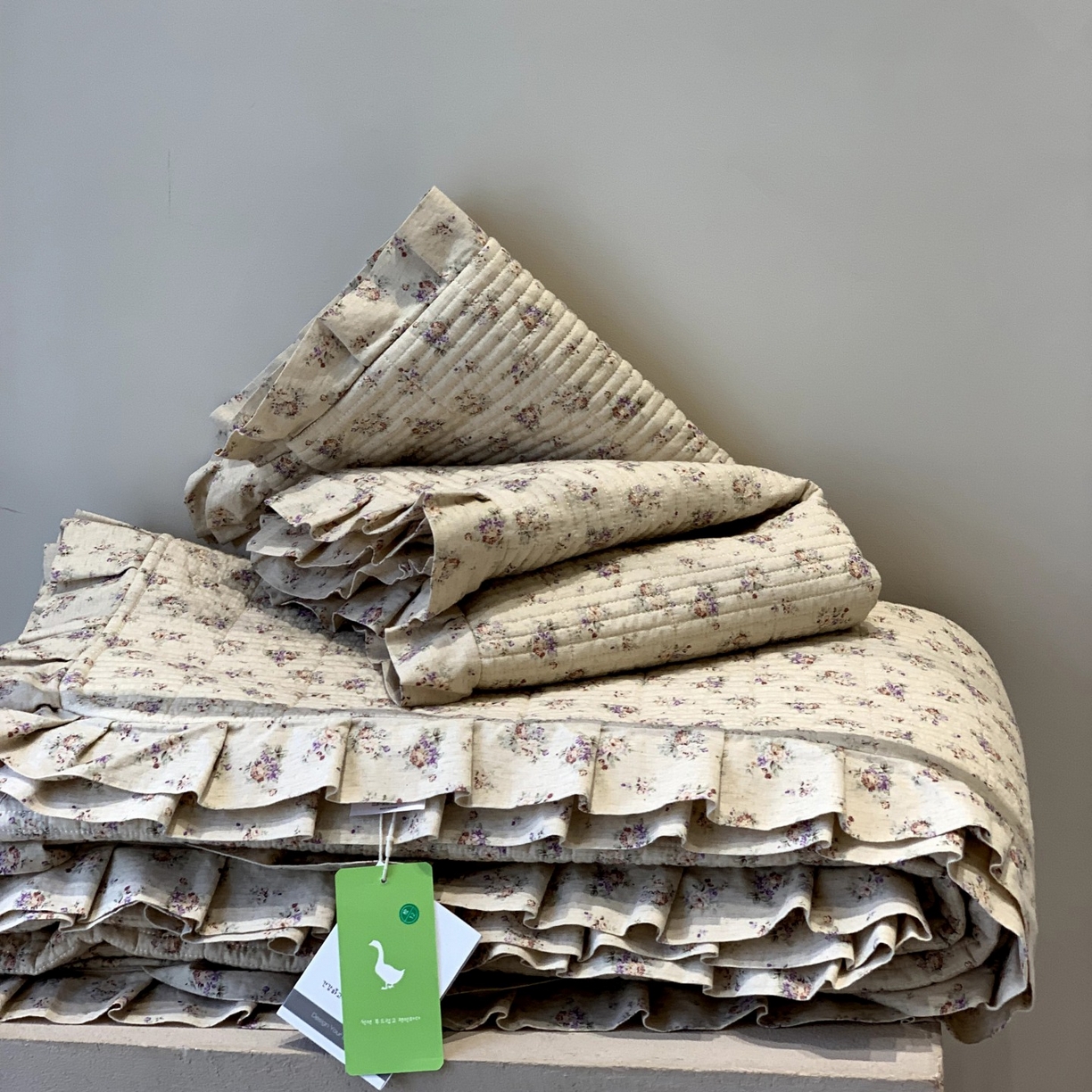 91家纺网 家纺一手货源 找家纺 汇庭 2025秋冬新款麻三月床盖三件套系列 锦绣