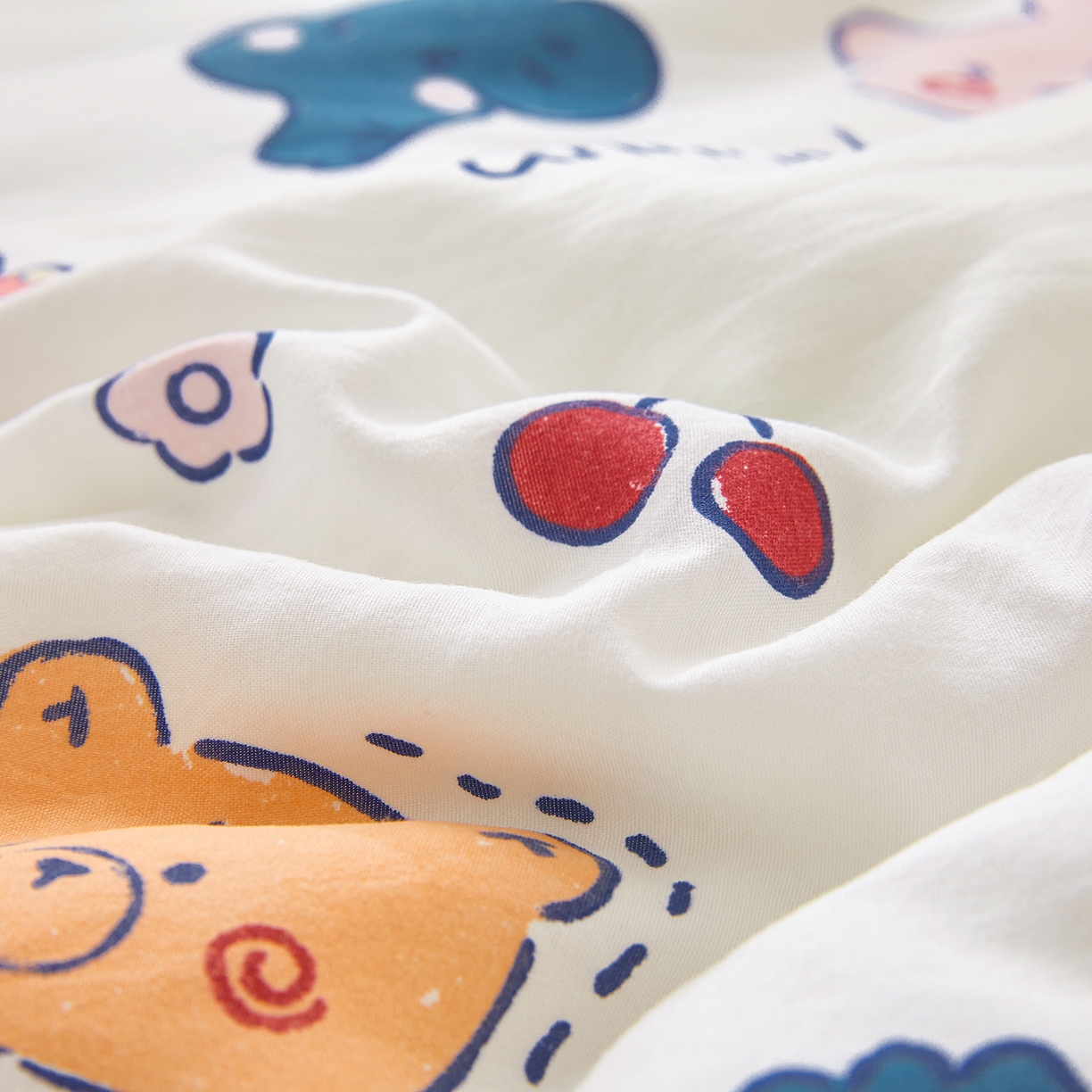 91家纺网 家纺一手货源 找家纺 梦镜家纺 2025新款A类卡通棉花被被子被芯 狂欢派对