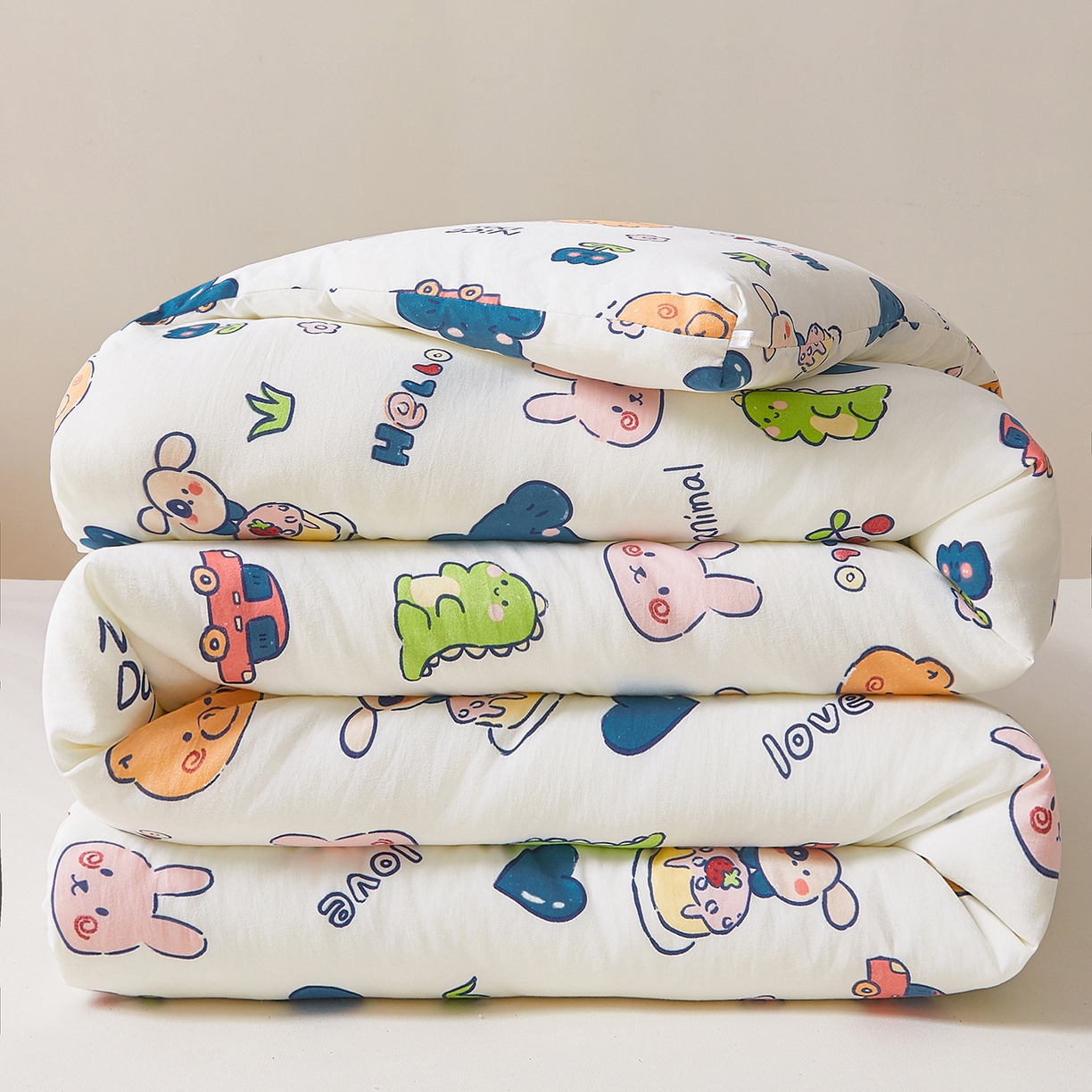 91家纺网 家纺一手货源 找家纺 梦镜家纺 2025新款A类卡通棉花被被子被芯 狂欢派对