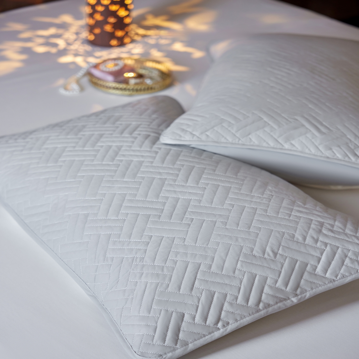 91家纺网 家纺一手货源 找家纺 芯氧 2026新款Michelle 希尔顿酒店星级纯棉三防枕套 灰色