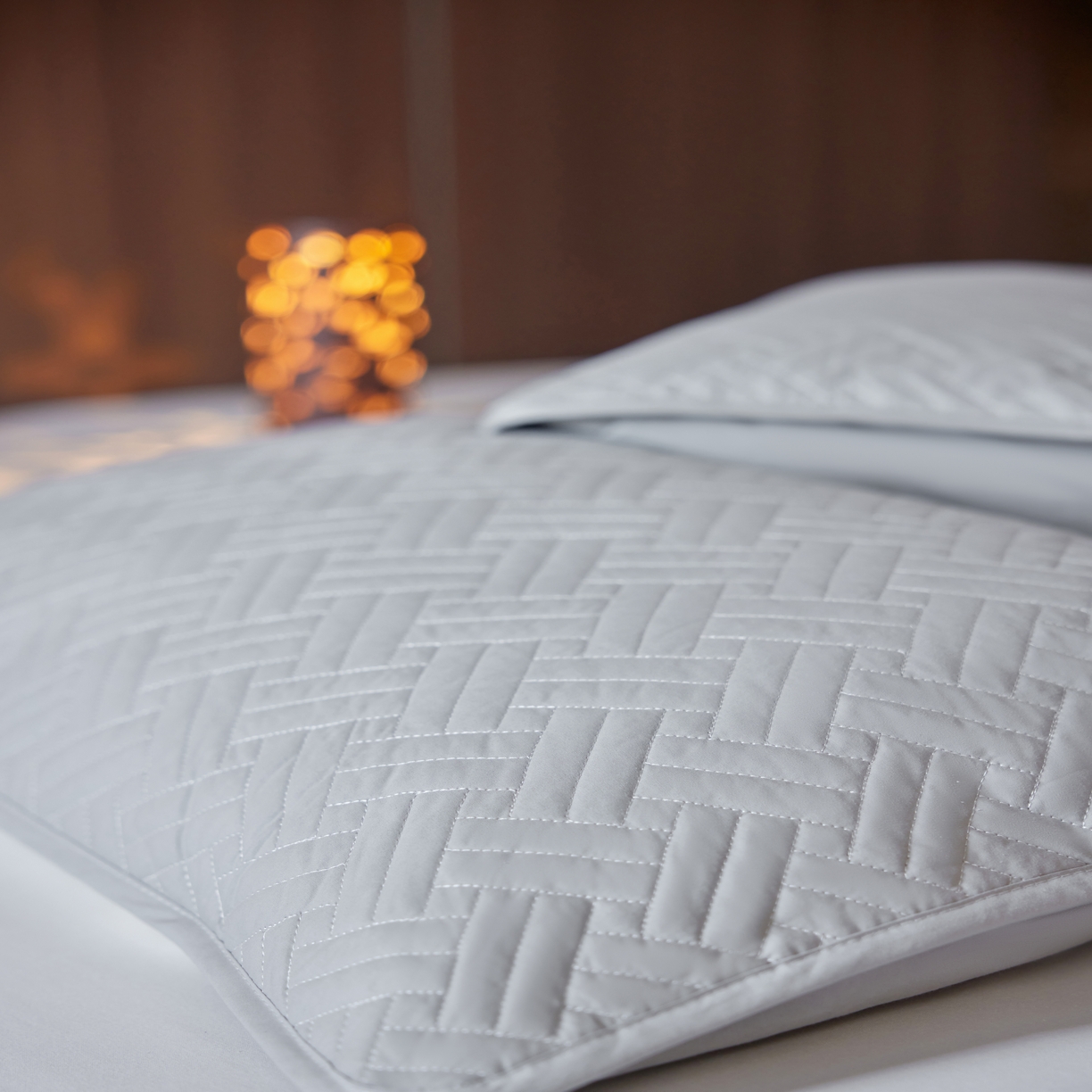 91家纺网 家纺一手货源 找家纺 芯氧 2026新款Michelle 希尔顿酒店星级纯棉三防枕套 灰色