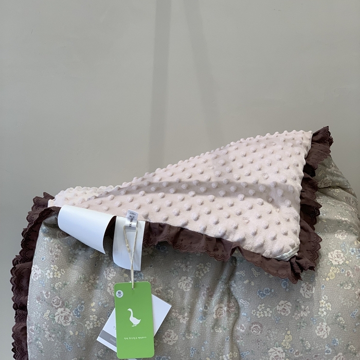91家纺网 家纺一手货源 找家纺 汇庭 2025秋冬新·花边款单双人豆豆被系列 海花岛