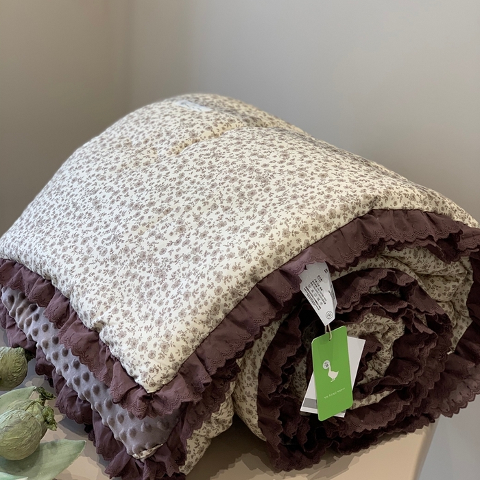 91家纺网 家纺一手货源 找家纺 汇庭 2025秋冬新·花边款单双人豆豆被系列 莫尼卡