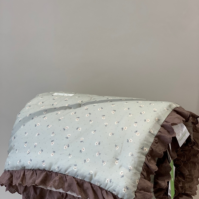 91家纺网 家纺一手货源 找家纺 汇庭 2025秋冬新·花边款单双人豆豆被系列 山海绿