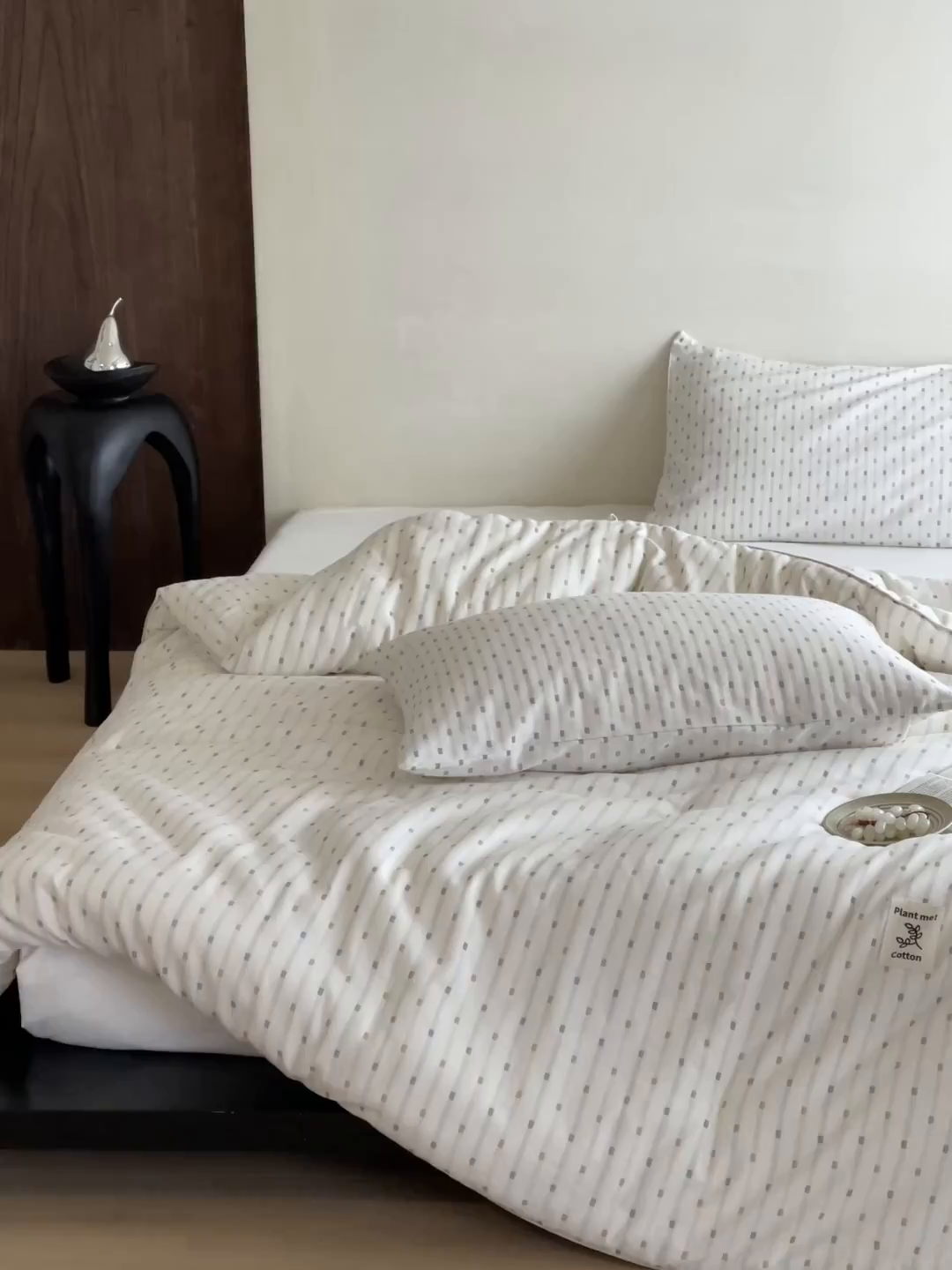 91家纺网 家纺一手货源 找家纺 佳汐蓝家纺 2025新款色织酵洗云感被 夏被 春秋被 冬被 被子被芯 极光-米白