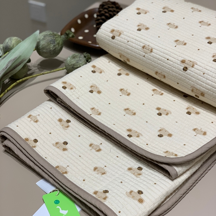 91家纺网 家纺一手货源 找家纺 汇庭 2025秋冬新款慕斯单品床盖系列 布丁象庄园