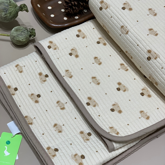 91家纺网 家纺一手货源 找家纺 汇庭 2025秋冬新款慕斯单品床盖系列 布丁象庄园