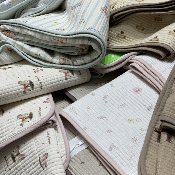 91家纺网 家纺一手货源 找家纺 汇庭 2025秋冬新款慕斯单品床盖系列 组合图仅供参考