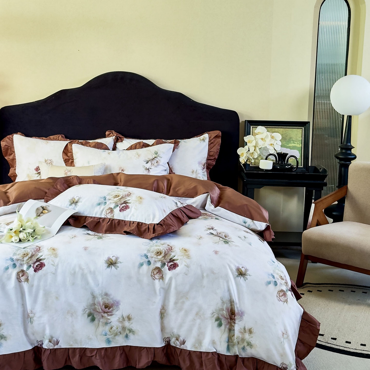 91家纺网 家纺一手货源 找家纺 未来家居 2025新款法式全棉贡缎花边款数码印花四件套 槿薇-绿