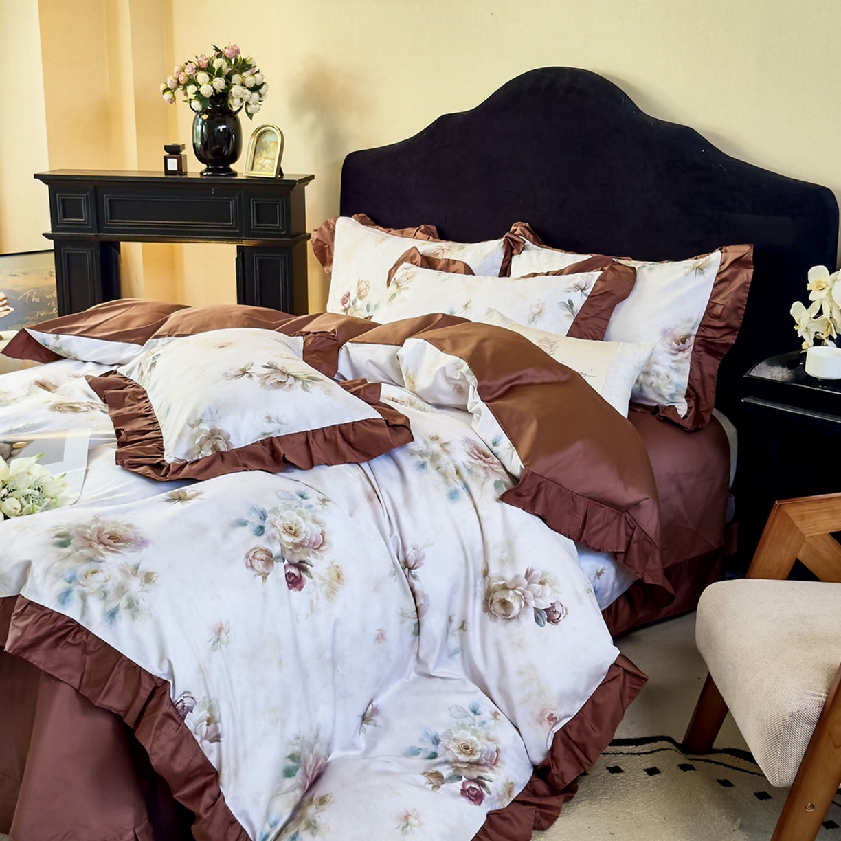 91家纺网 家纺一手货源 找家纺 未来家居 2025新款法式全棉贡缎花边款数码印花四件套 槿薇-绿