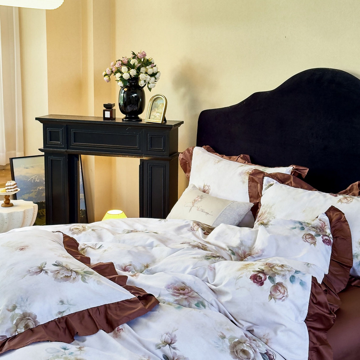 91家纺网 家纺一手货源 找家纺 未来家居 2025新款法式全棉贡缎花边款数码印花四件套 槿薇-绿