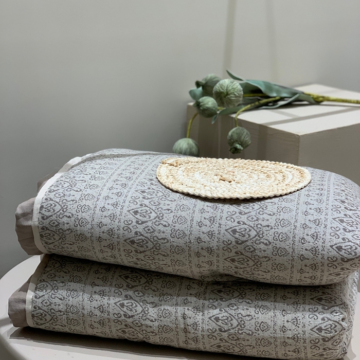 91家纺网 家纺一手货源 找家纺 汇庭 2025秋冬新款·色织大提花春秋被系列 艾比斯咖