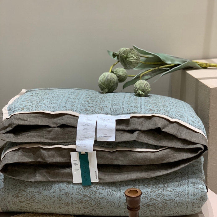 91家纺网 家纺一手货源 找家纺 汇庭 2025秋冬新款·色织大提花春秋被系列 艾比斯蓝