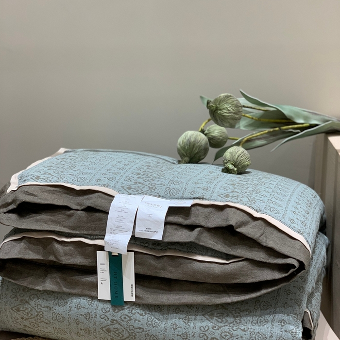 91家纺网 家纺一手货源 找家纺 汇庭 2025秋冬新款·色织大提花春秋被系列 艾比斯蓝