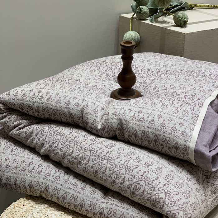 91家纺网 家纺一手货源 找家纺 汇庭 2025秋冬新款·色织大提花春秋被系列 艾比斯紫