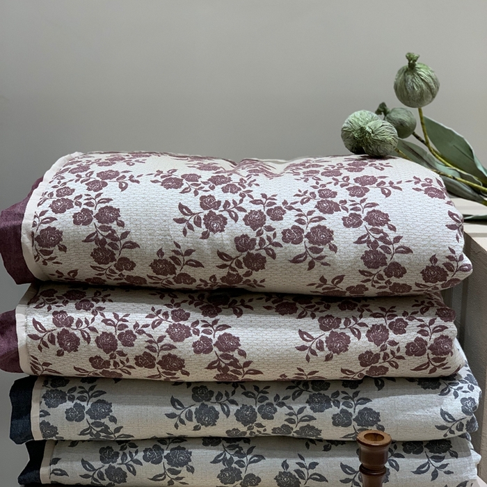 91家纺网 家纺一手货源 找家纺 汇庭 2025秋冬新款·色织大提花春秋被系列 组合