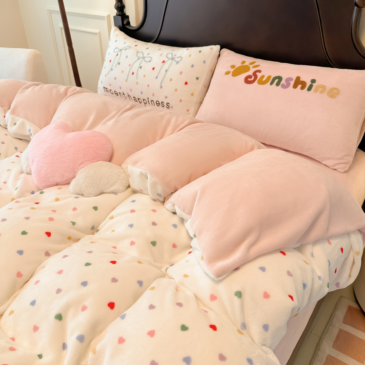 91家纺网 家纺一手货源 找家纺 （总）子钦家纺 2025秋冬新款复古宫廷风加厚牛奶绒蝴蝶结款毛巾绣四件套