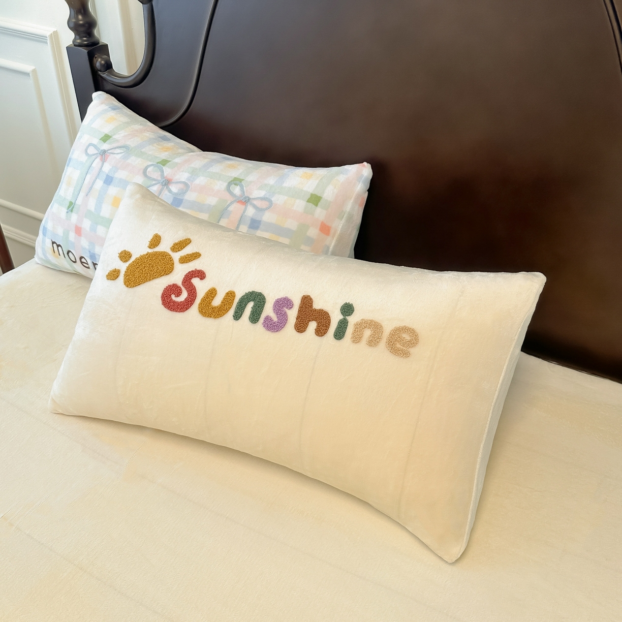 91家纺网 家纺一手货源 找家纺 子钦家纺 2025秋冬新款复古宫廷风加厚牛奶绒蝴蝶结款毛巾绣四件套 复古宫廷风-七彩格